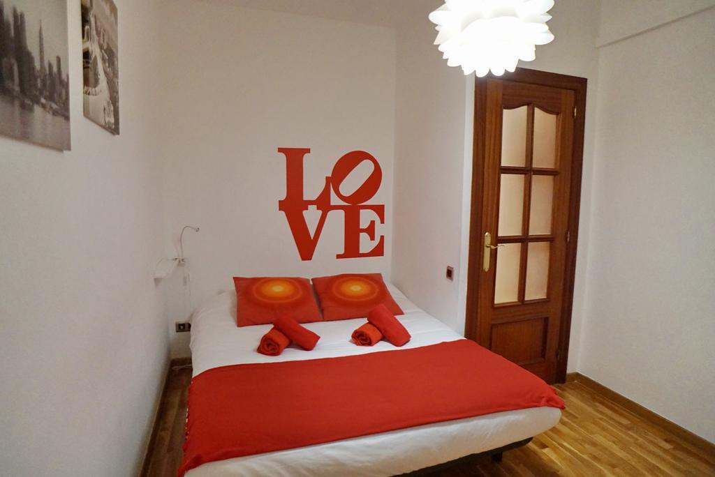 Barcelona4Seasons - Miro Apartman Kültér fotó